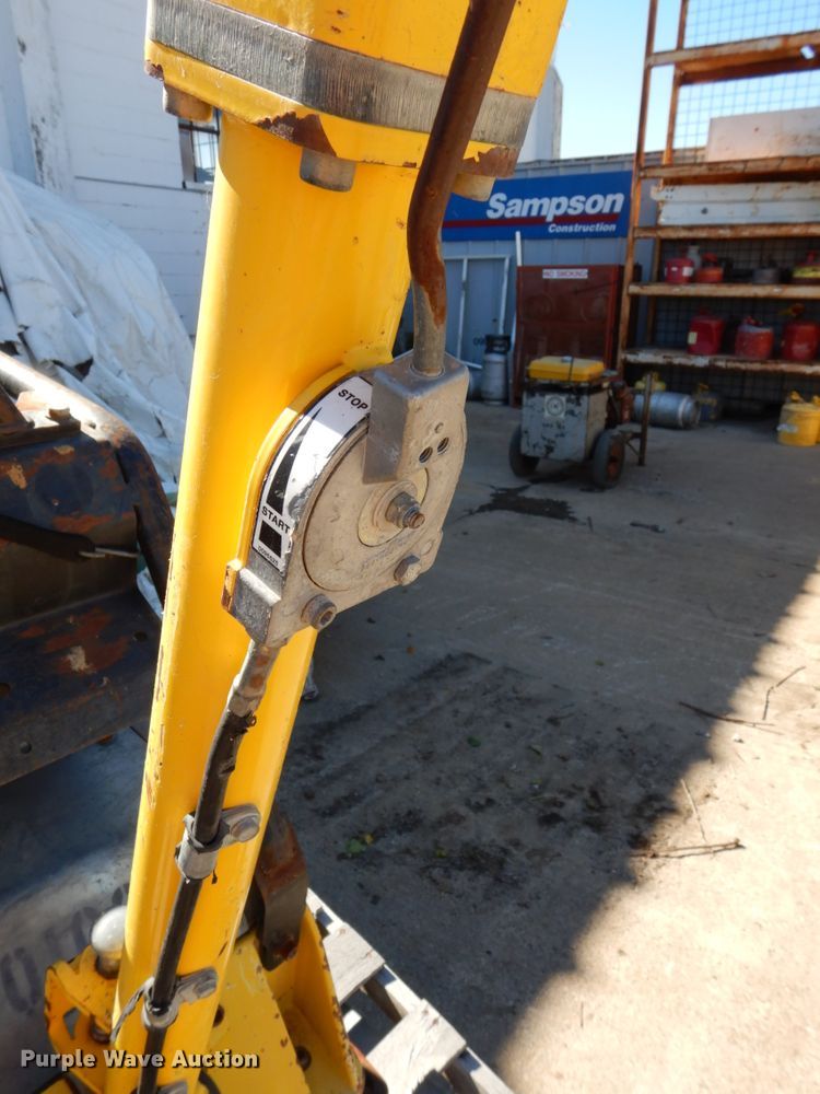 image for item GQ9816 Wacker plate compactor