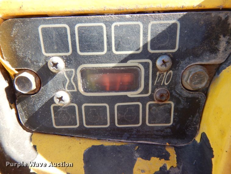 image for item GQ9822 2004 Wacker RT  vibratory trench compactor