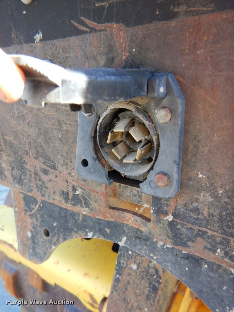 image for item GQ9822 2004 Wacker RT  vibratory trench compactor