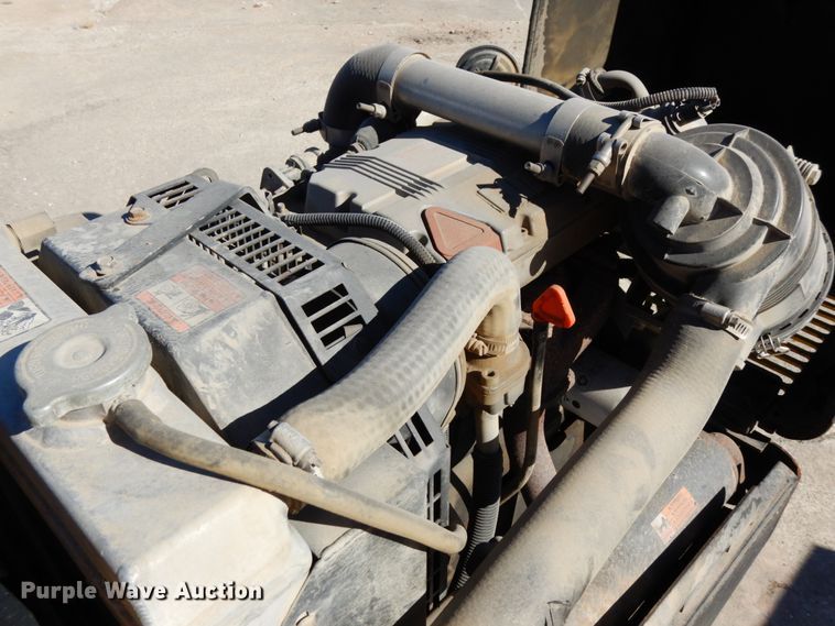 image for item GQ9822 2004 Wacker RT  vibratory trench compactor