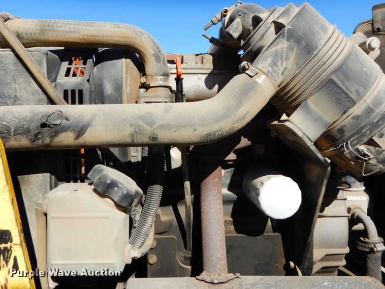 image for item GQ9822 2004 Wacker RT  vibratory trench compactor