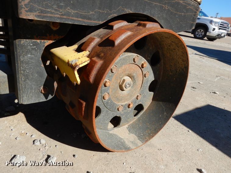 image for item GQ9822 2004 Wacker RT  vibratory trench compactor