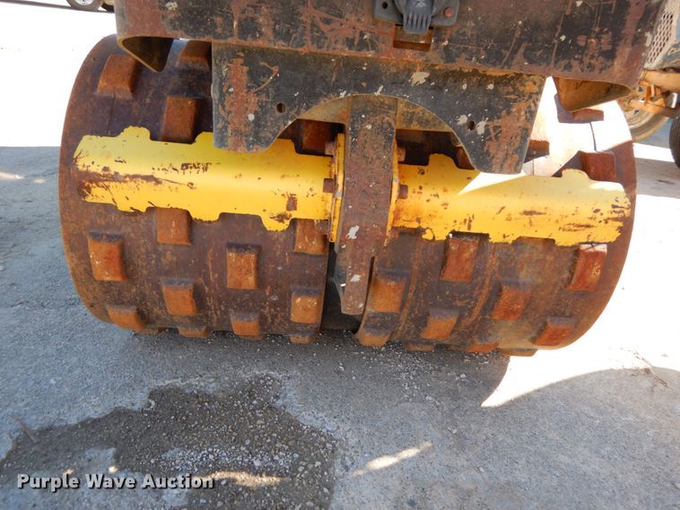 image for item GQ9822 2004 Wacker RT  vibratory trench compactor