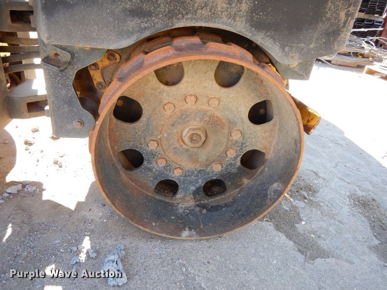 image for item GQ9822 2004 Wacker RT  vibratory trench compactor
