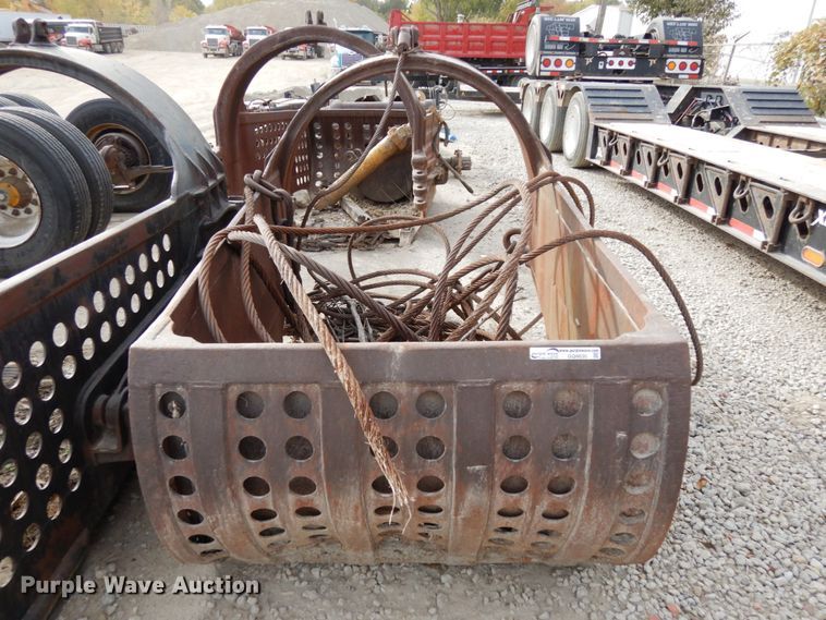 image for item GQ9830 Hedrix drag line bucket