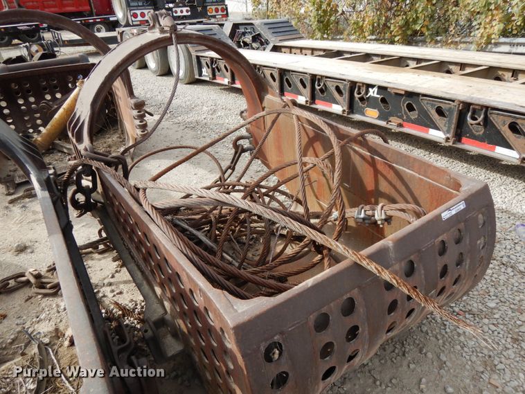 image for item GQ9830 Hedrix drag line bucket