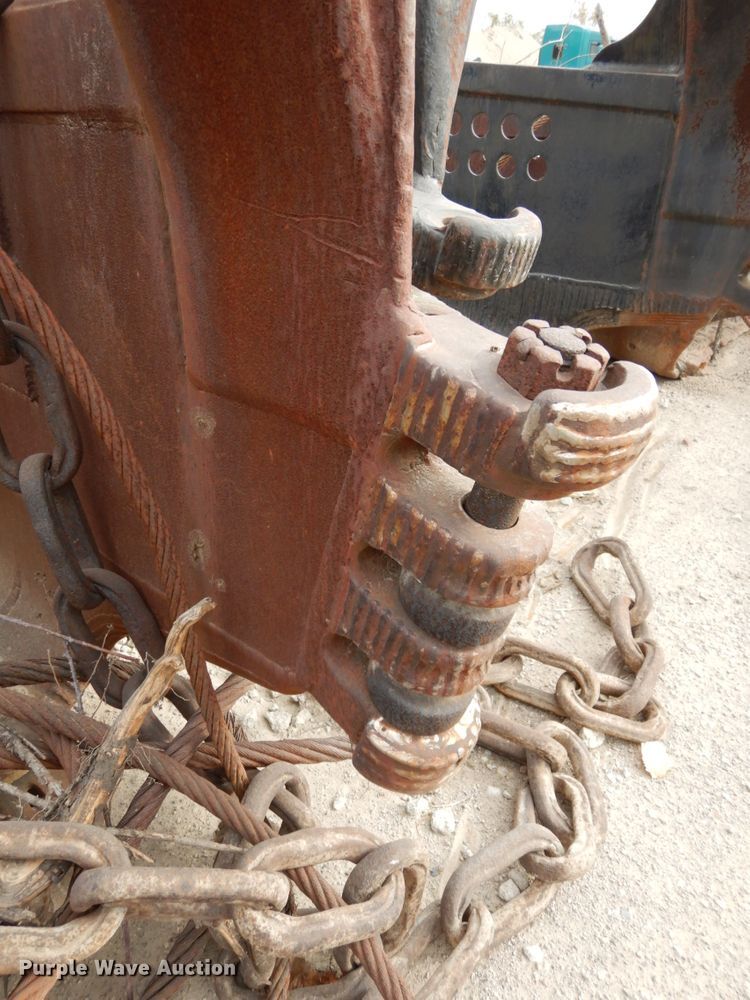 image for item GQ9830 Hedrix drag line bucket