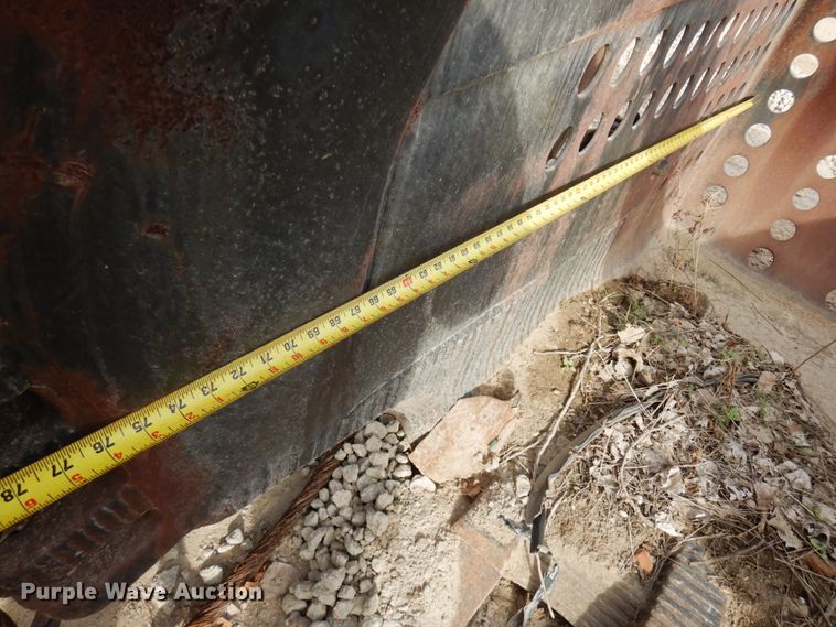 image for item GQ9831 Hendrix drag line bucket