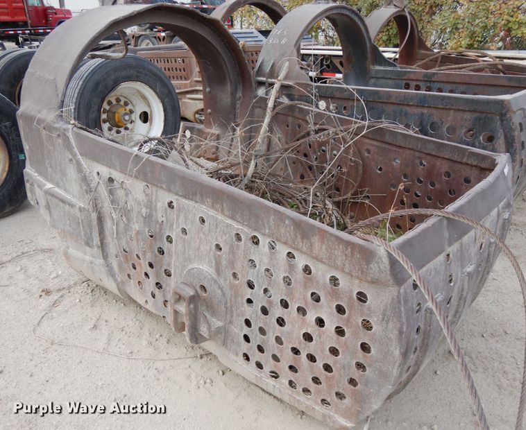 image for item GQ9832 Omaha Drake Williams drag line bucket