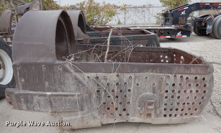 image for item GQ9832 Omaha Drake Williams drag line bucket