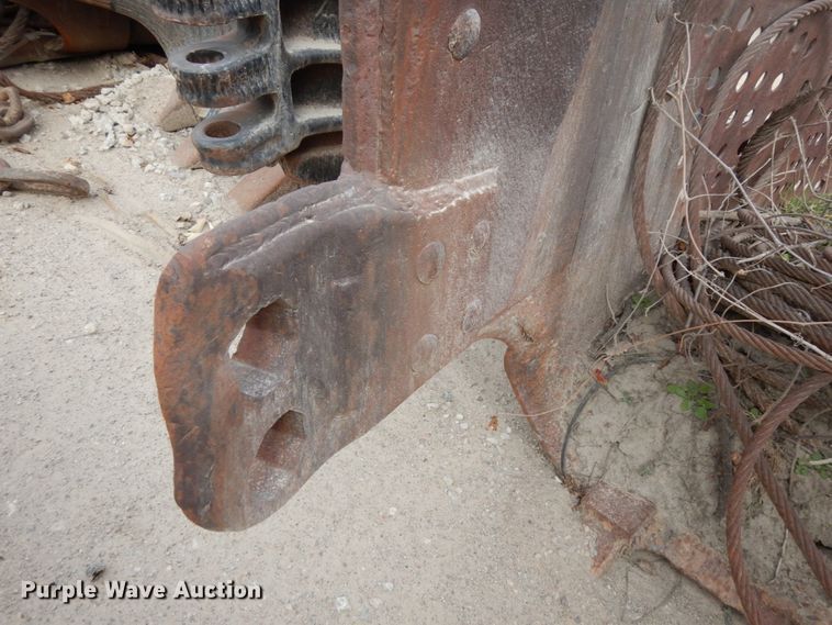 image for item GQ9832 Omaha Drake Williams drag line bucket