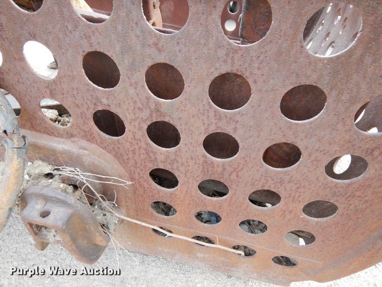 image for item GQ9833 Hendrix drag line bucket