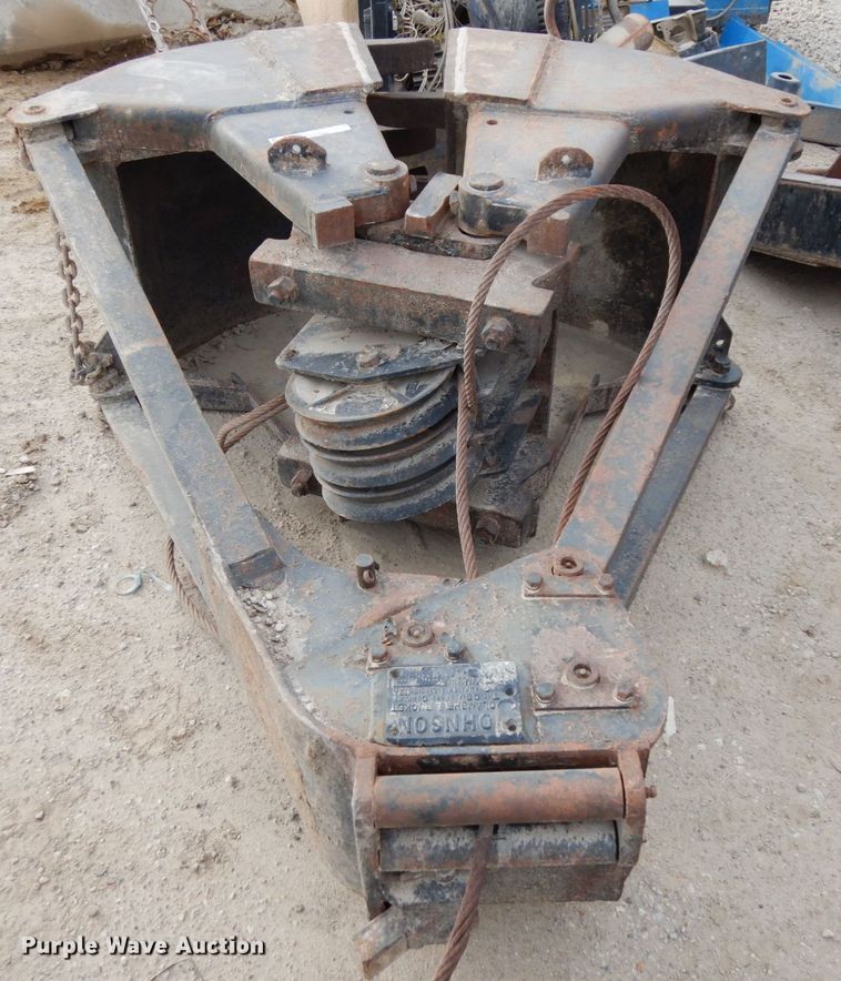 image for item GQ9835 Johnson 335-58 clamshell bucket