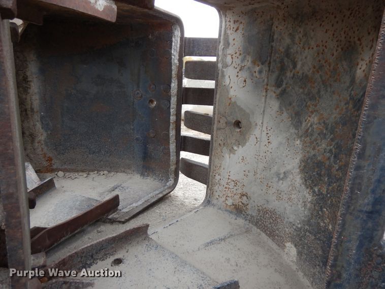 image for item GQ9835 Johnson 335-58 clamshell bucket