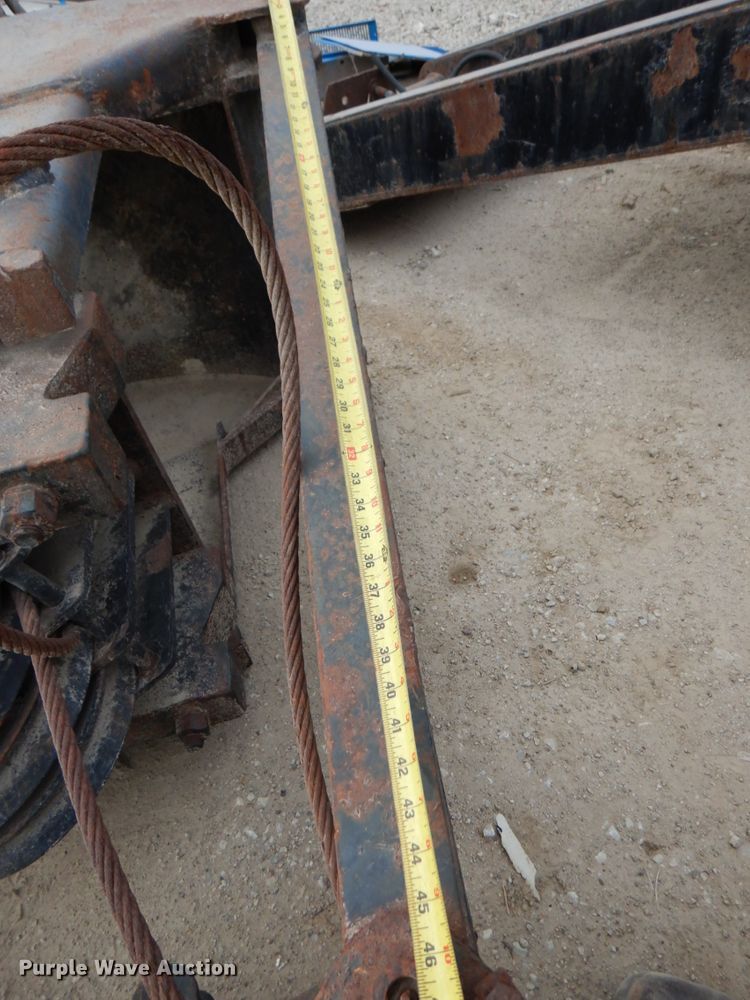 image for item GQ9835 Johnson 335-58 clamshell bucket