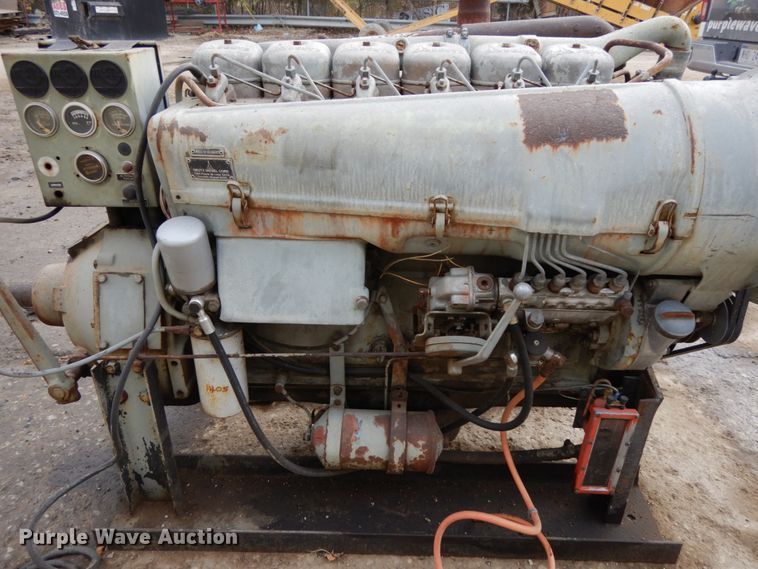 image for item GQ9836 Deutz six cylinder diesel engine