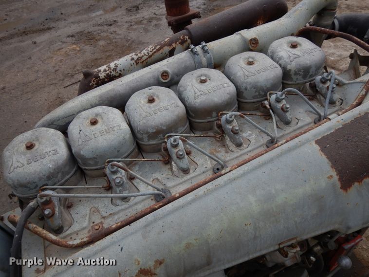 image for item GQ9836 Deutz six cylinder diesel engine