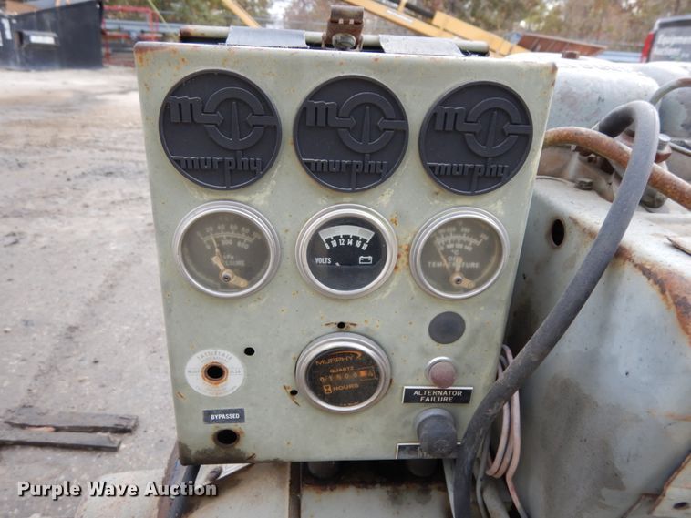 image for item GQ9836 Deutz six cylinder diesel engine