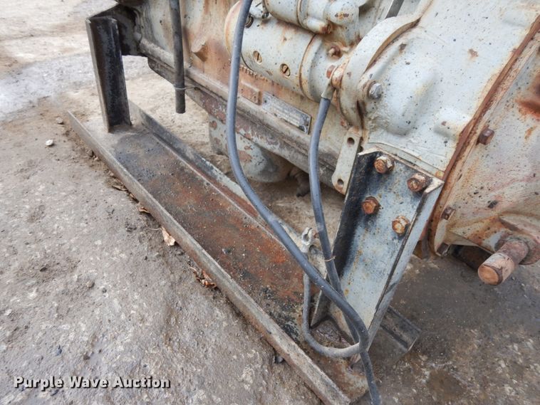 image for item GQ9836 Deutz six cylinder diesel engine