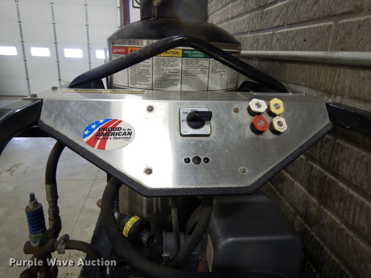 image for item GQ9838 2012 CarQuest ALK4030E pressure washer