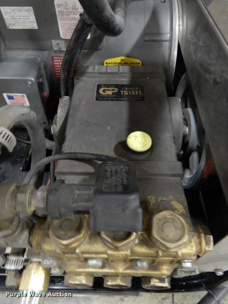 image for item GQ9838 2012 CarQuest ALK4030E pressure washer