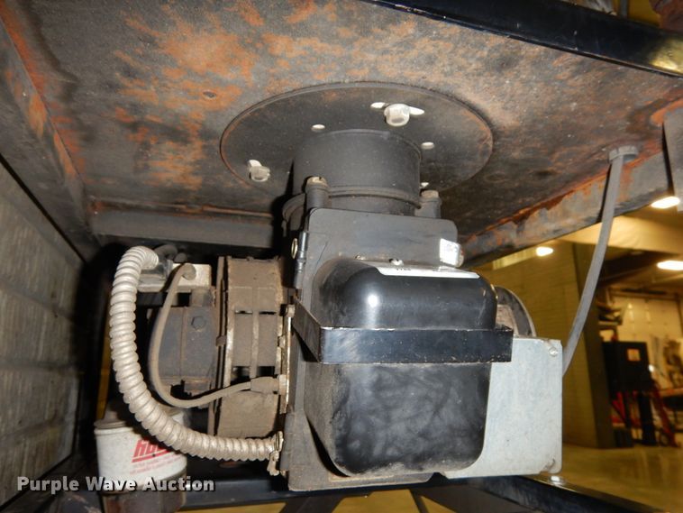 image for item GQ9838 2012 CarQuest ALK4030E pressure washer