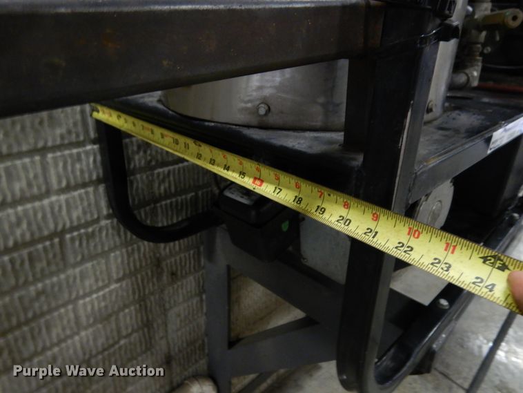 image for item GQ9838 2012 CarQuest ALK4030E pressure washer