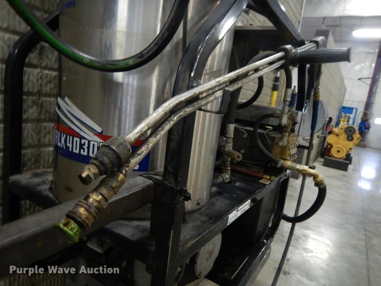 image for item GQ9838 2012 CarQuest ALK4030E pressure washer