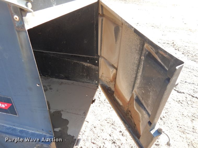 image for item GQ9858 Lawn equipment