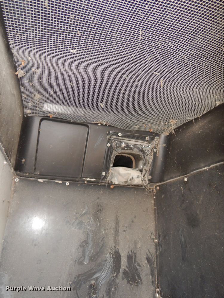 image for item GQ9858 Lawn equipment