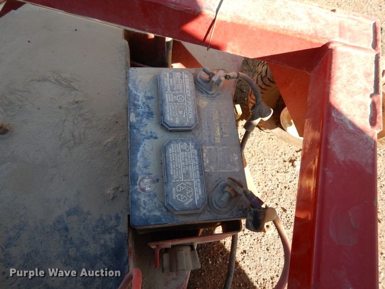 image for item GQ9858 Lawn equipment