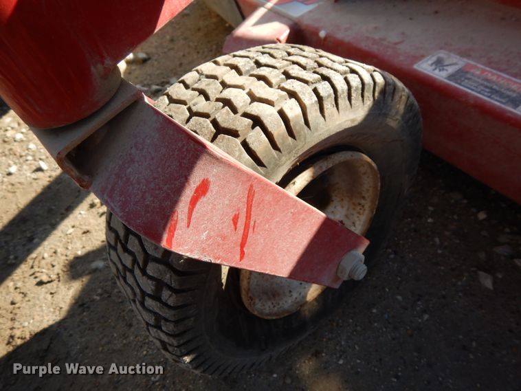 image for item GQ9858 Lawn equipment