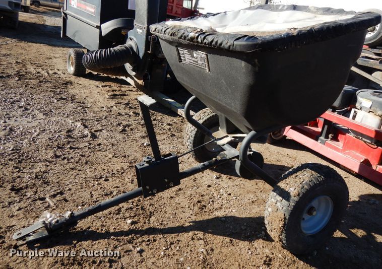 image for item GQ9858 Lawn equipment