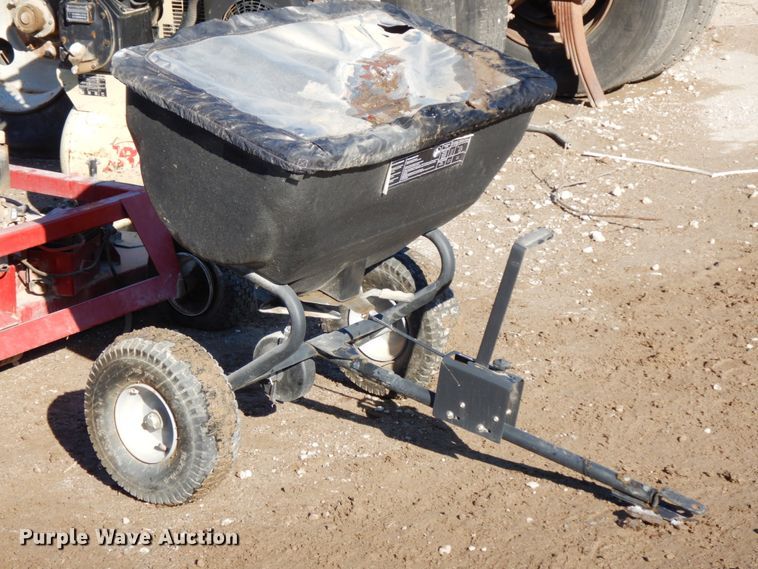 image for item GQ9858 Lawn equipment