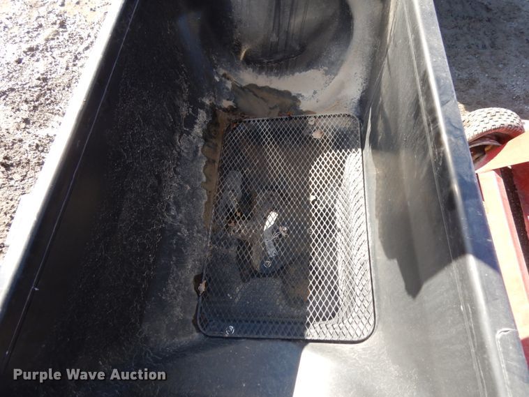 image for item GQ9858 Lawn equipment