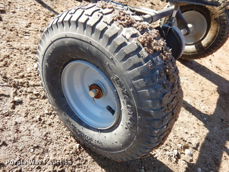 image for item GQ9858 Lawn equipment