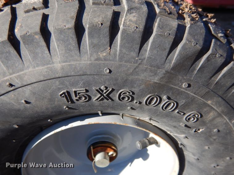 image for item GQ9858 Lawn equipment