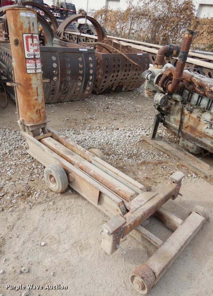 image for item GQ9860 Gray TSJ55 pneumatic jack