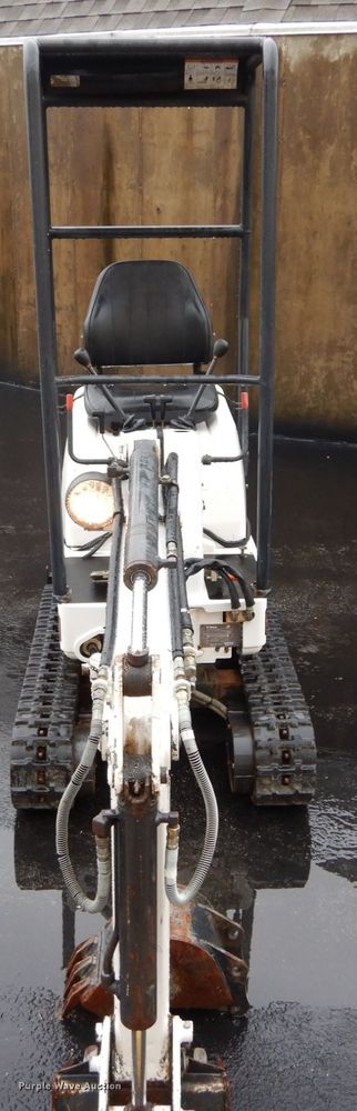 image for item GR9965 2003 Bobcat 316  mini excavator