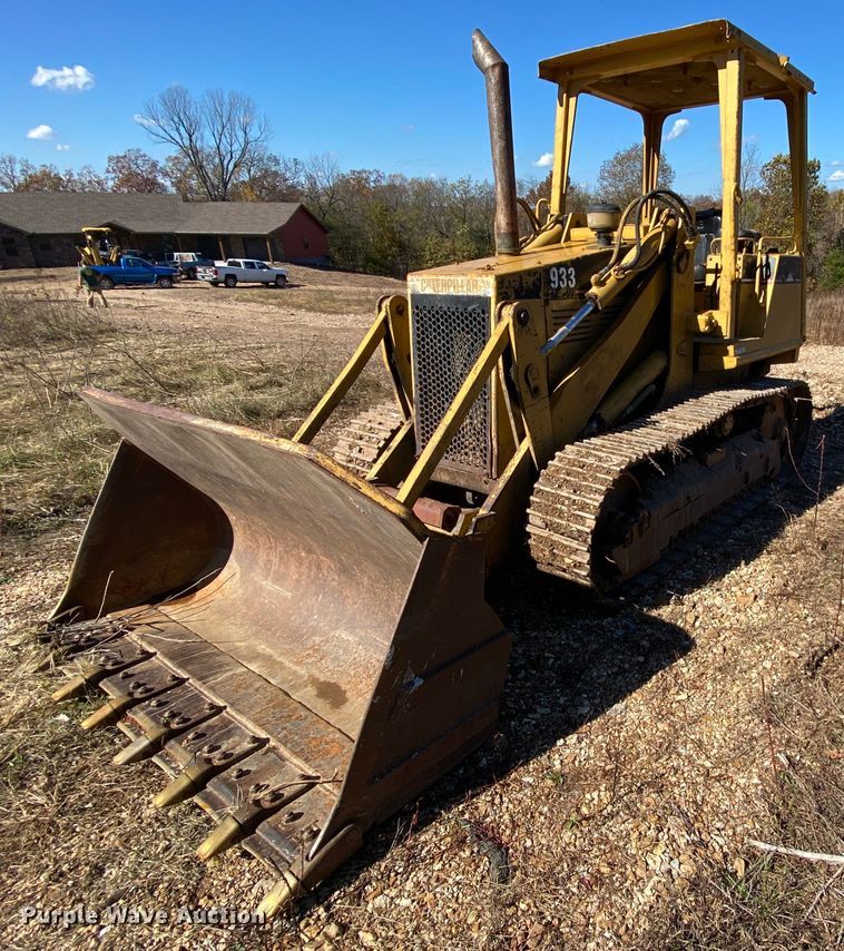 image for item HA9662 1995 Caterpillar 933  track loader