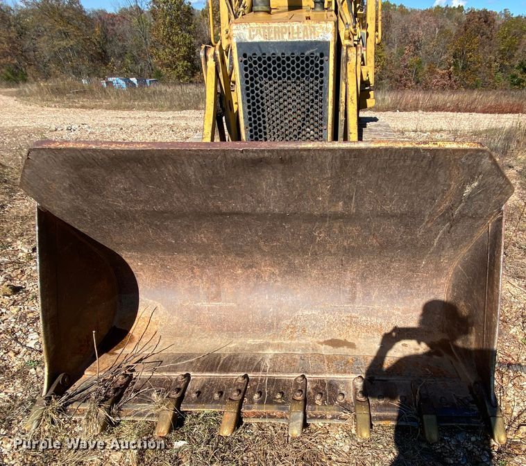 image for item HA9662 1995 Caterpillar 933  track loader