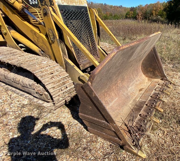 image for item HA9662 1995 Caterpillar 933  track loader