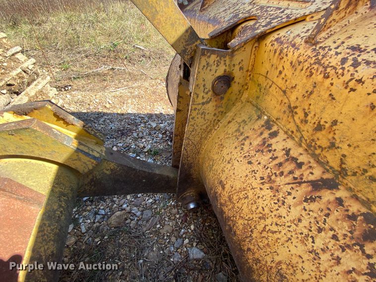 image for item HA9662 1995 Caterpillar 933  track loader