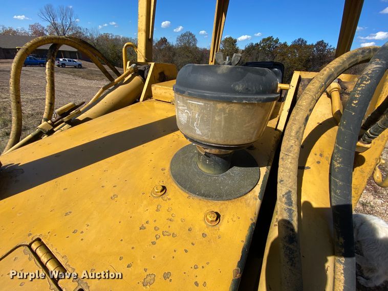 image for item HA9662 1995 Caterpillar 933  track loader