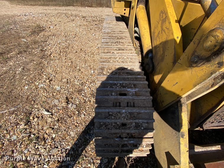 image for item HA9662 1995 Caterpillar 933  track loader