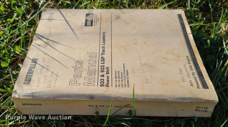 image for item HA9662 1995 Caterpillar 933  track loader