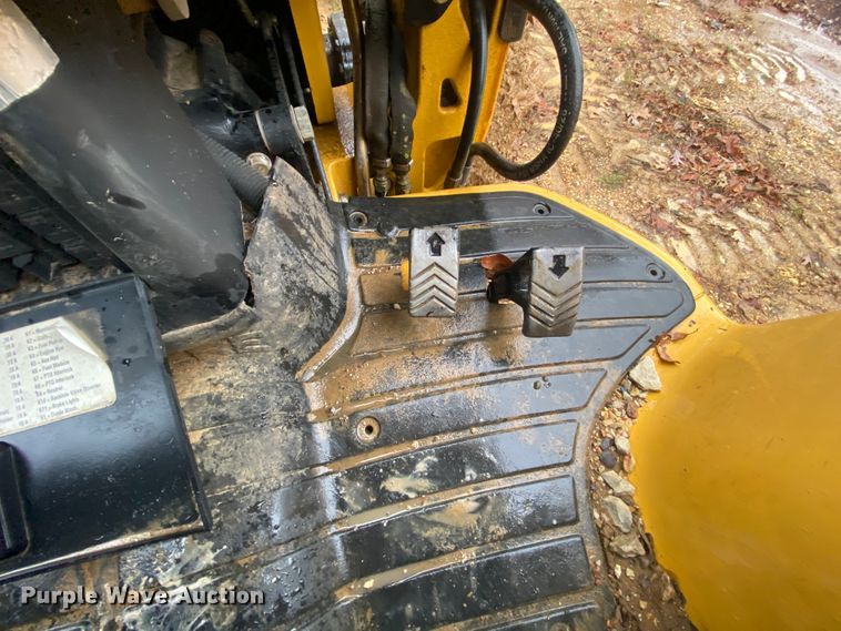 image for item HA9665 John Deere 110  backhoe