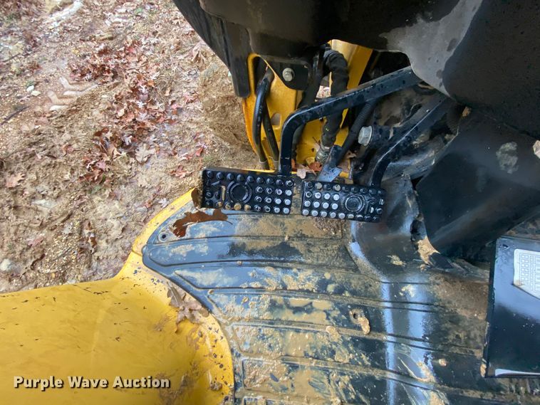 image for item HA9665 John Deere 110  backhoe