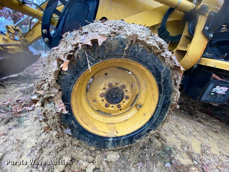 image for item HA9665 John Deere 110  backhoe