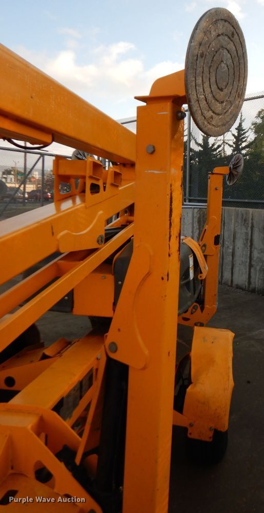 image for item HA9853 2014 Haulotte 4527A  boom lift